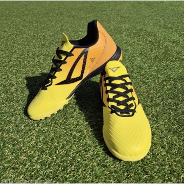 Încălțăminte de fotbal DELTA Outdoor 2